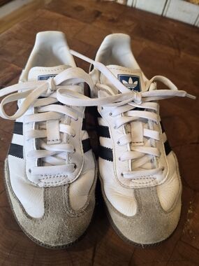 Little Kids Aidas White Samba Sneakers with Black Stripes and Tan Suede Toe